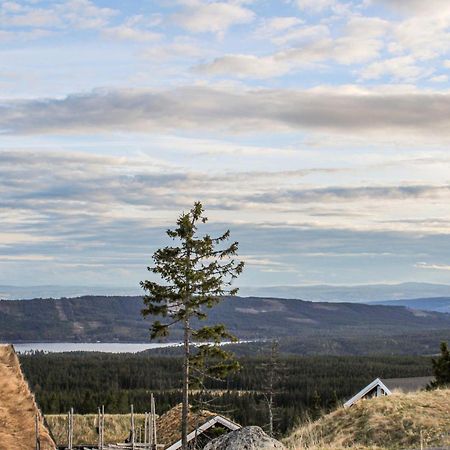 Stunning Home In Sjusjoen With Kitchen Exterior photo